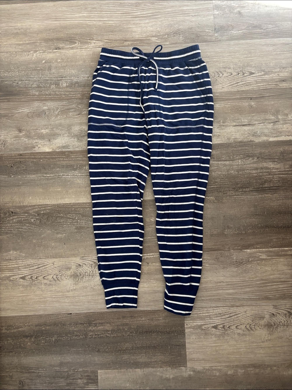 Vineyard Vines Navy and White Striped Lounge Joggers